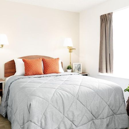 Williamsburg Intown Suites Extended Stay Orlando Fl - South מראה חיצוני תמונה