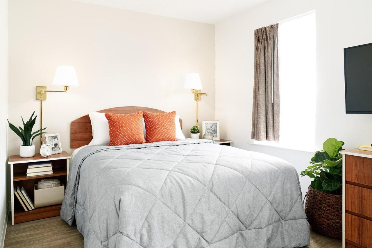 Williamsburg Intown Suites Extended Stay Orlando Fl - South מראה חיצוני תמונה